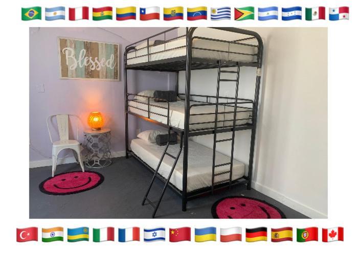 Miami On A Budget - Free Dinner -Coffee - Tea - Every Day-Female Only Dorms - Men Only Dorms - Under New Management Eksteriør billede